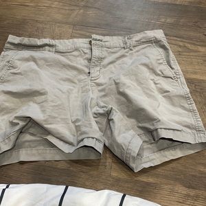 Size 14 mid cut shorts